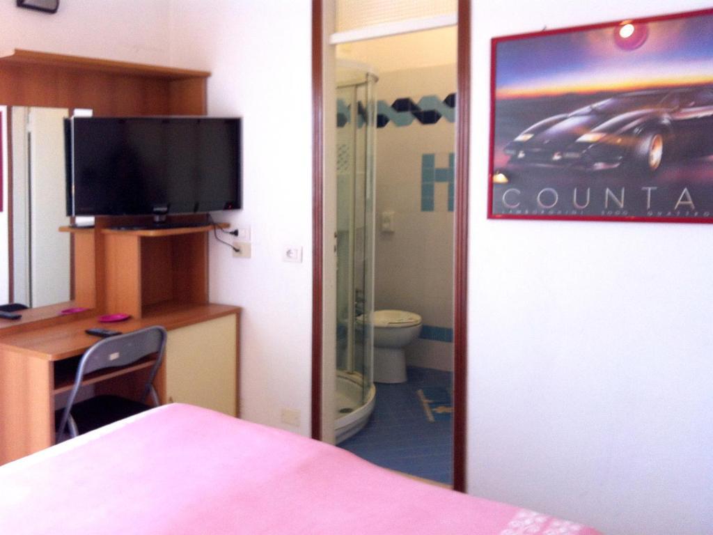 Hotel Continental Bellaria-Igea Marina Zimmer foto