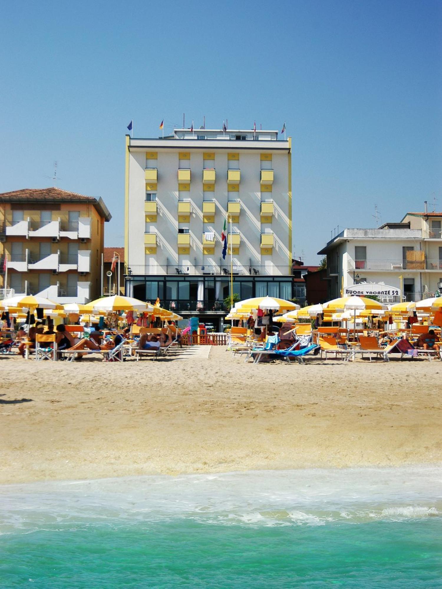 Hotel Continental Bellaria-Igea Marina Exterior foto